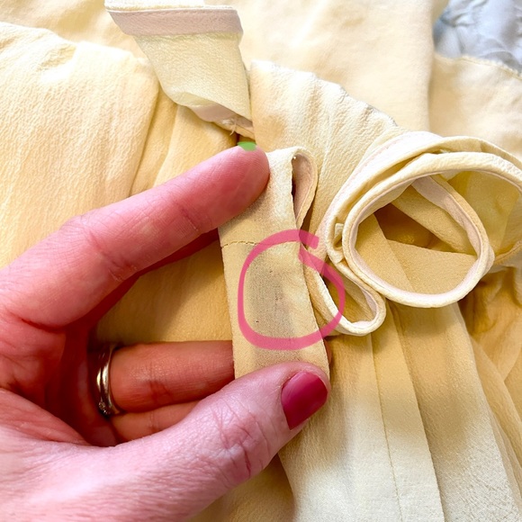 Aritzia Babaton Pale Yellow Silk Dress - Picture 9 of 9